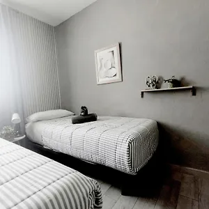 Victoria Apartment